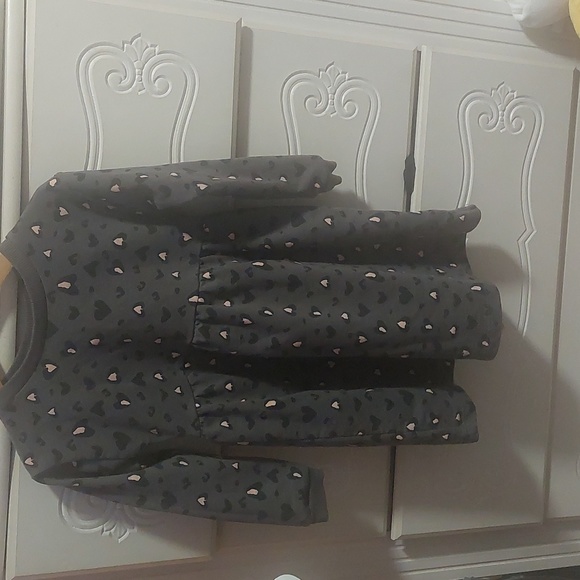 A beautiful kids dress really comfortable - Picture 2 of 2